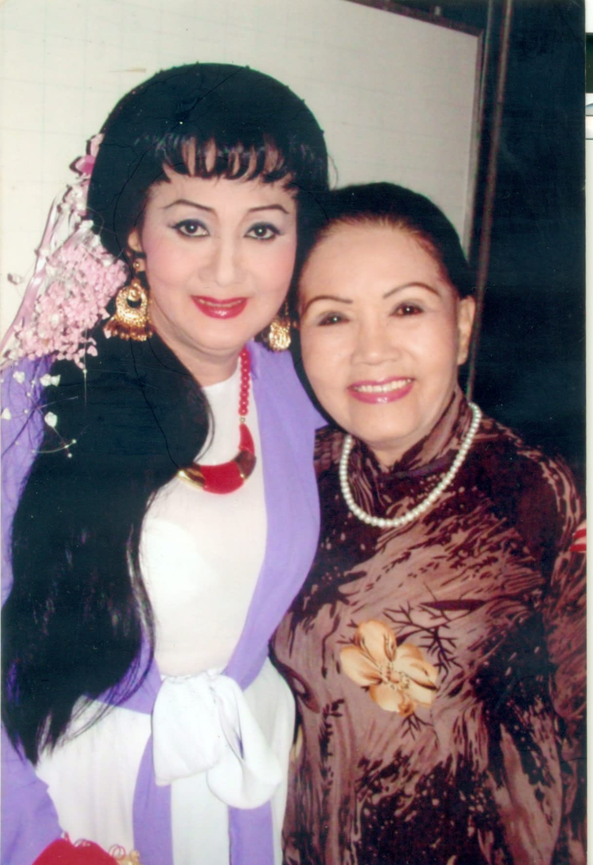Nghệ sĩ Trang Bích Liễu "bật mí" chuyện Thanh Tú tự tử 5 Nghệ sĩ Trang Bích Liễu bật mí chuyện Thanh Tú tự tử - Ảnh 4